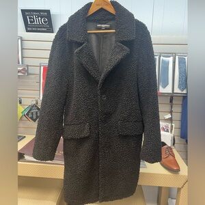 EUC men’s Sherpa coat